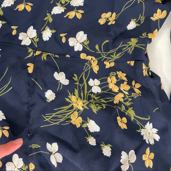 Reformation Stevi shirred floral-print georgette midi dress Gemini - Picture 6 of 16